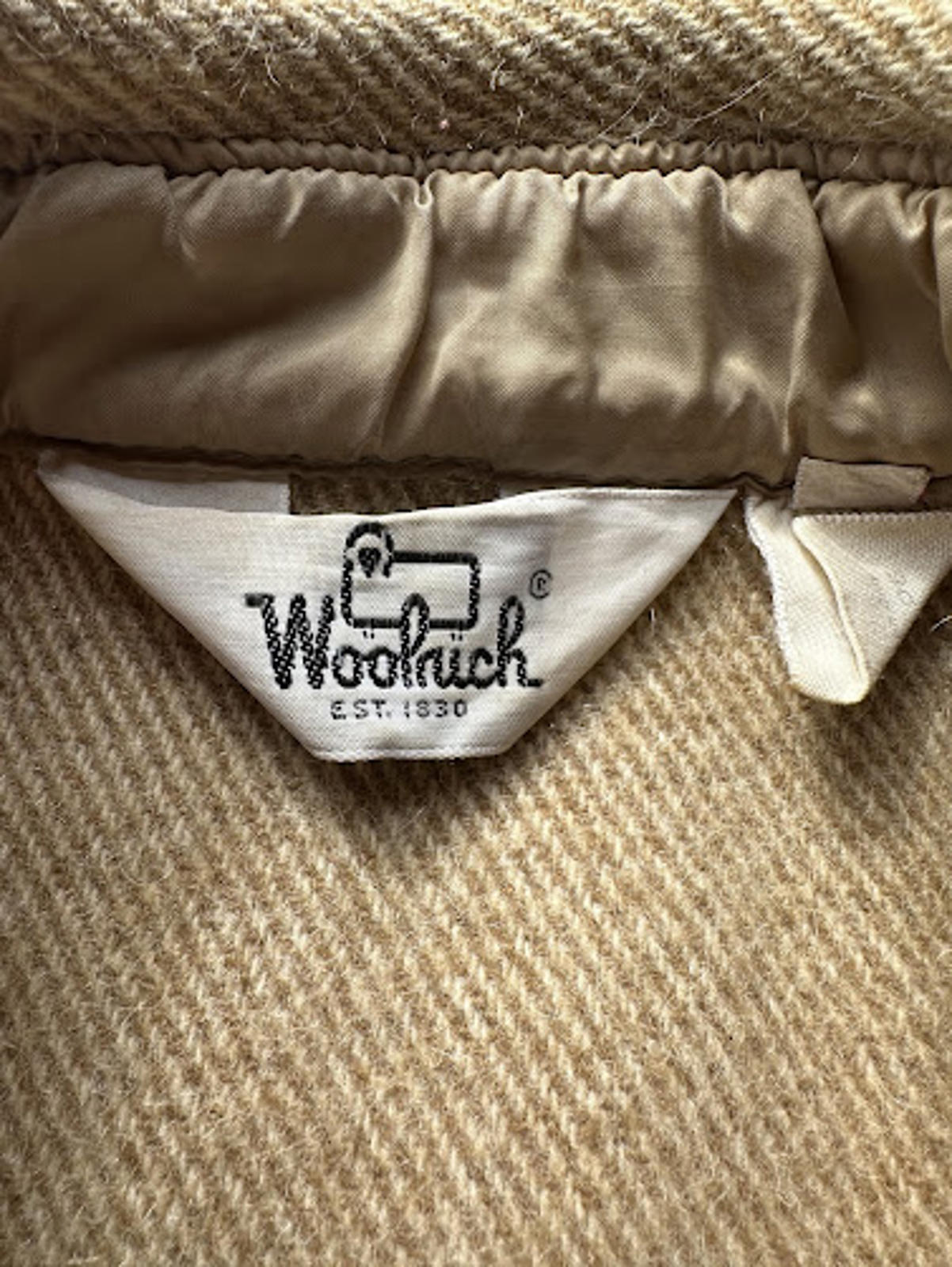 Vintage Woolrich Tan Wool Shirt Jacket L