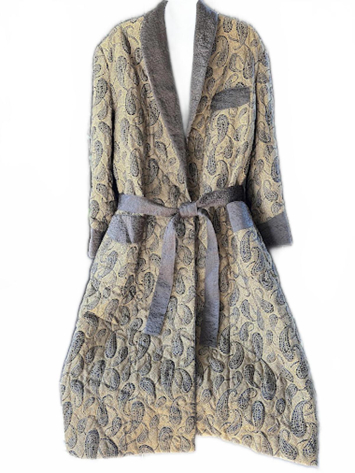 Vintage Paisley Quilted Robe Hong Kong L