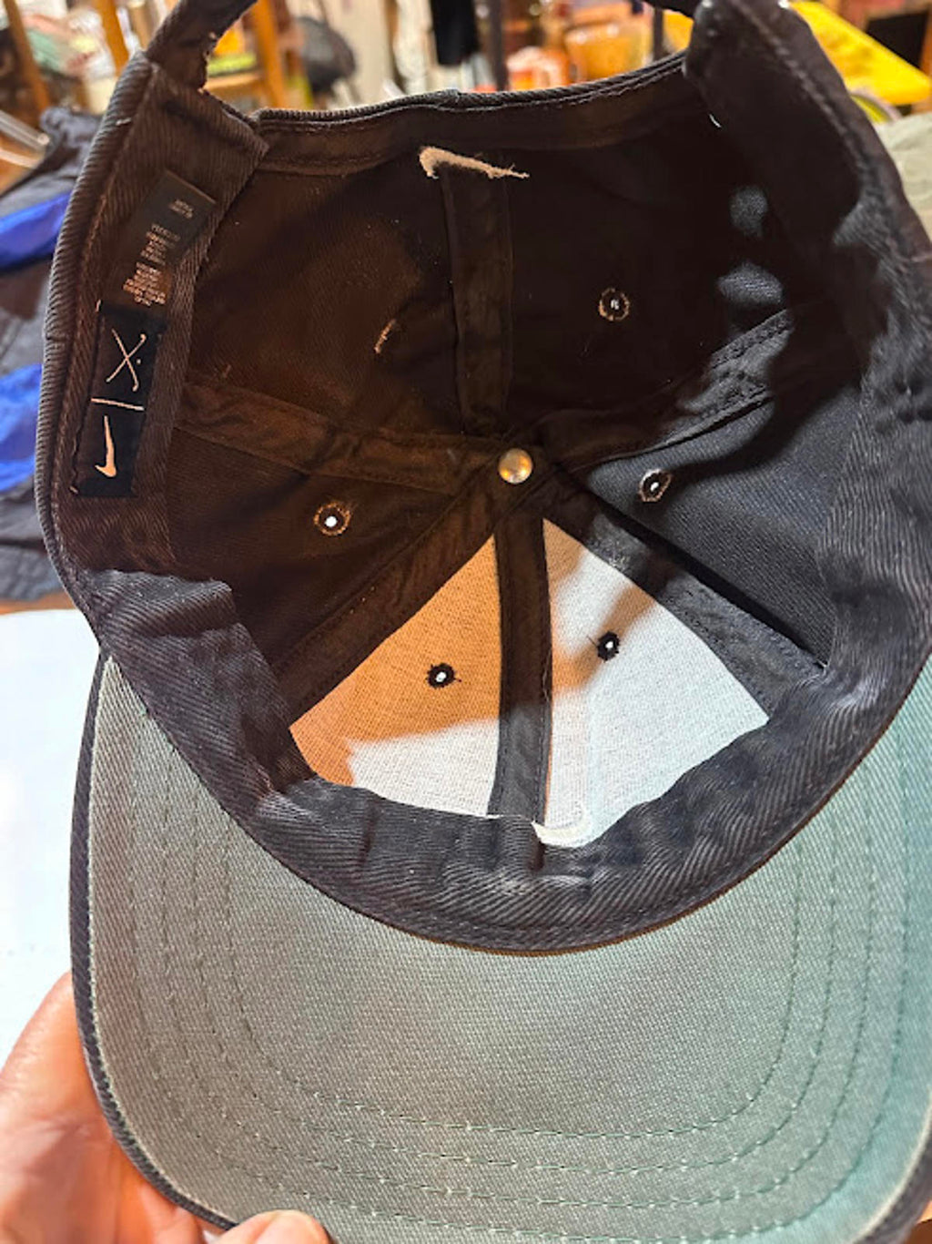 Nike Black Swoosh Strapback Hat