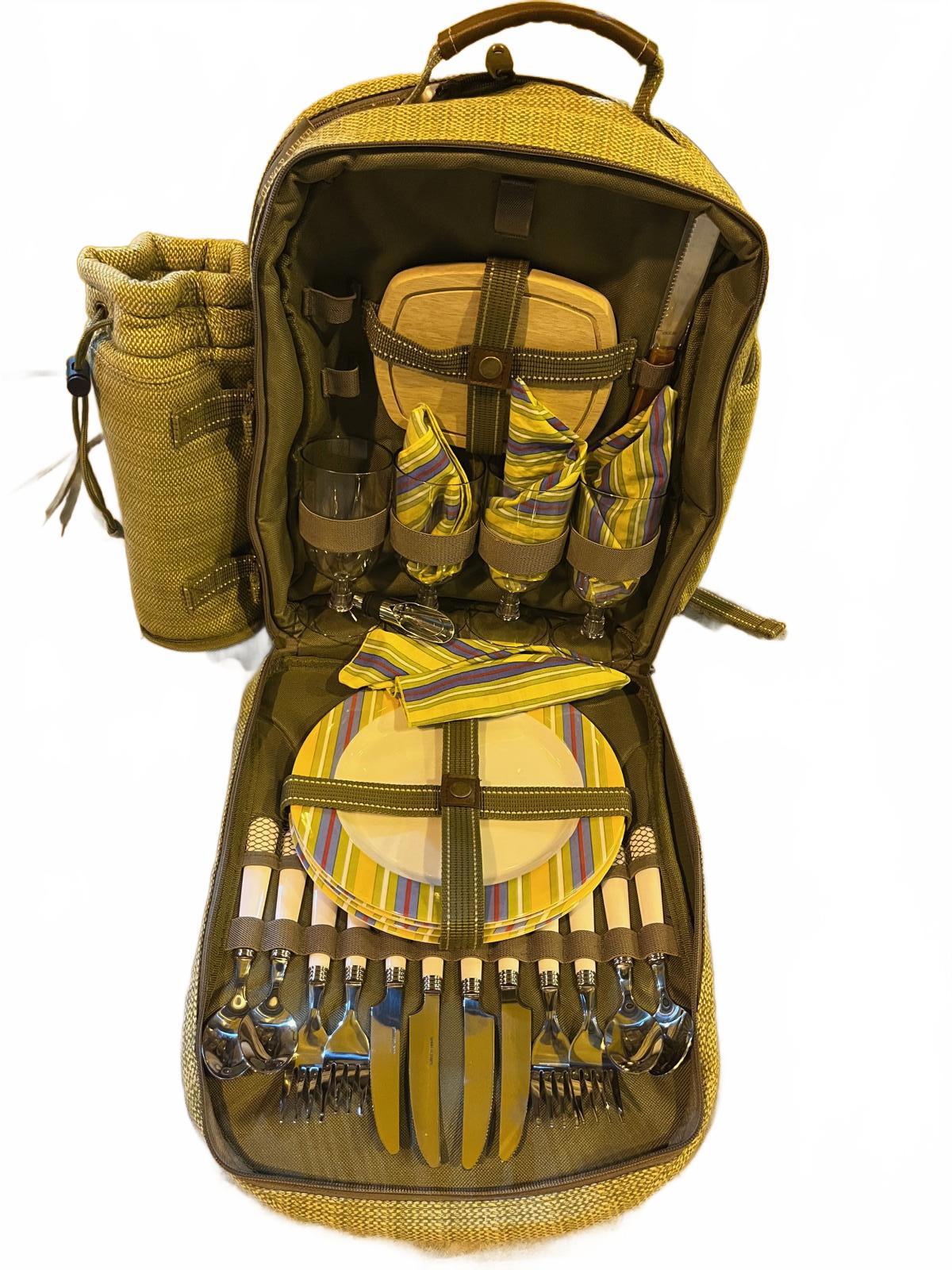 4-Person Canvas Picnic Backpack Set  New without tags