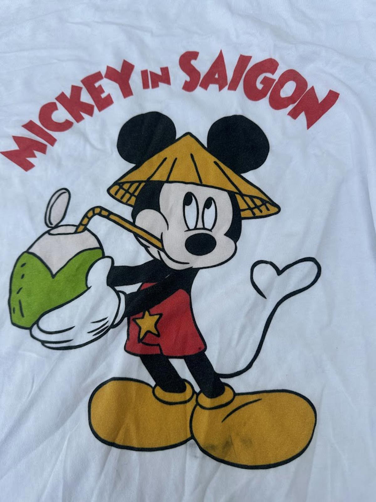 Vintage Mickey in Saigon Tee L 90s