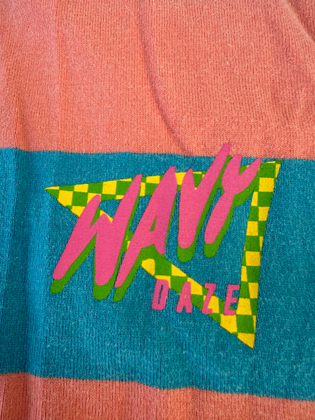 Empyre Wavy Daze Stripe Tee Medium