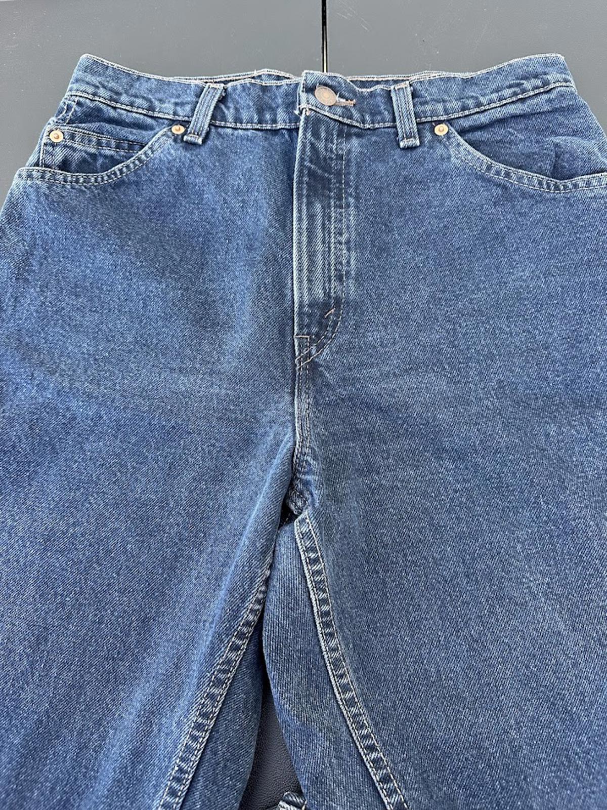 Levi’s 15951 Relaxed Taper Jeans USA 12 Medium