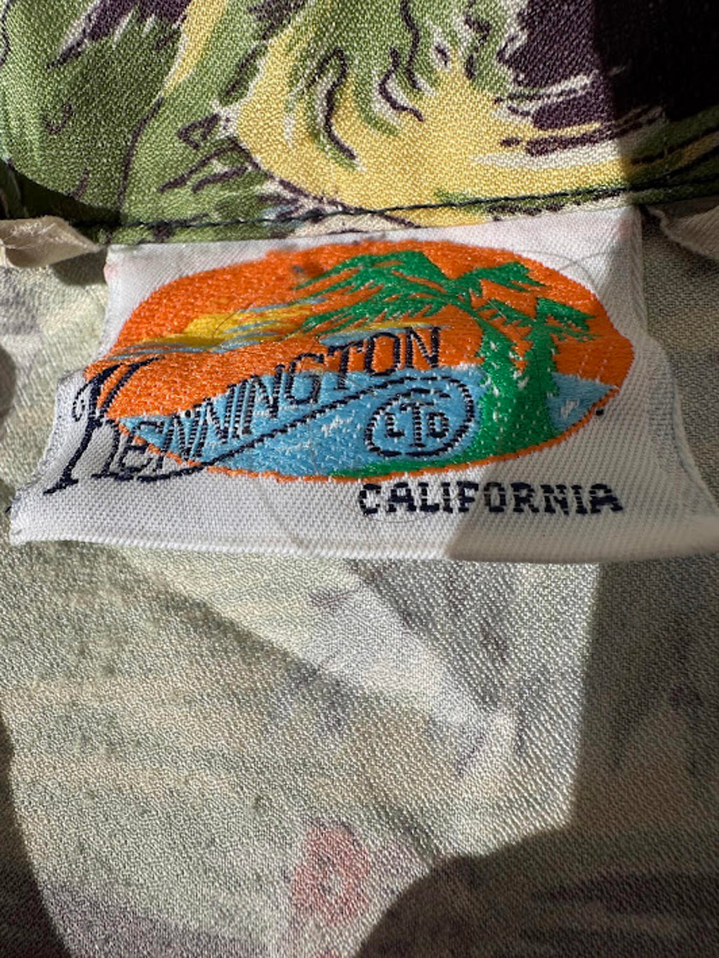 Vintage Kennington Hawaiian Shirt XL Tiki Print