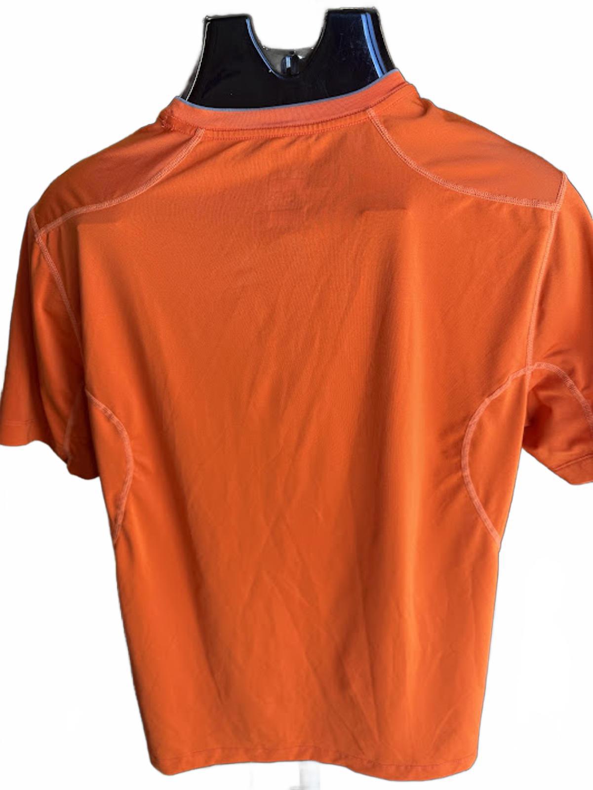 Nike Dri-Fit & Under Armour Workout Shirts Bundle M/L