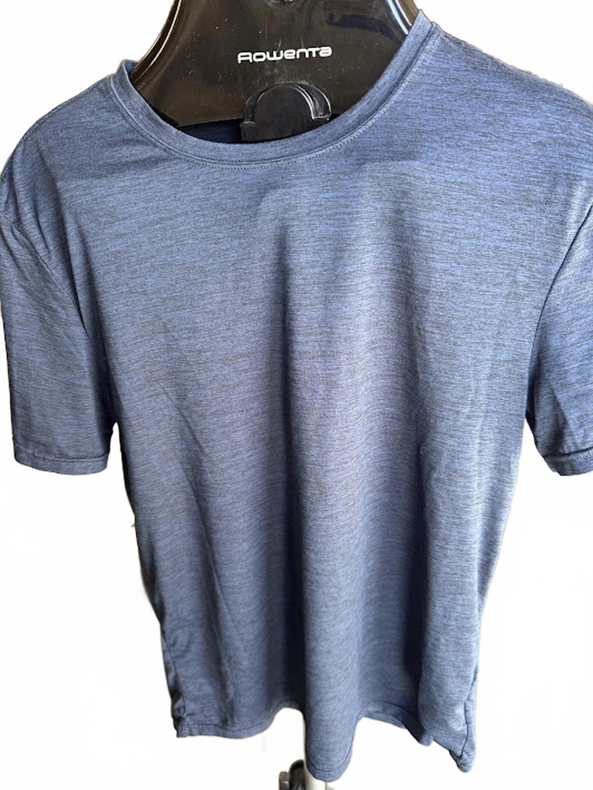 3 Nike & Under Armour Workout Shirts Bundle XL