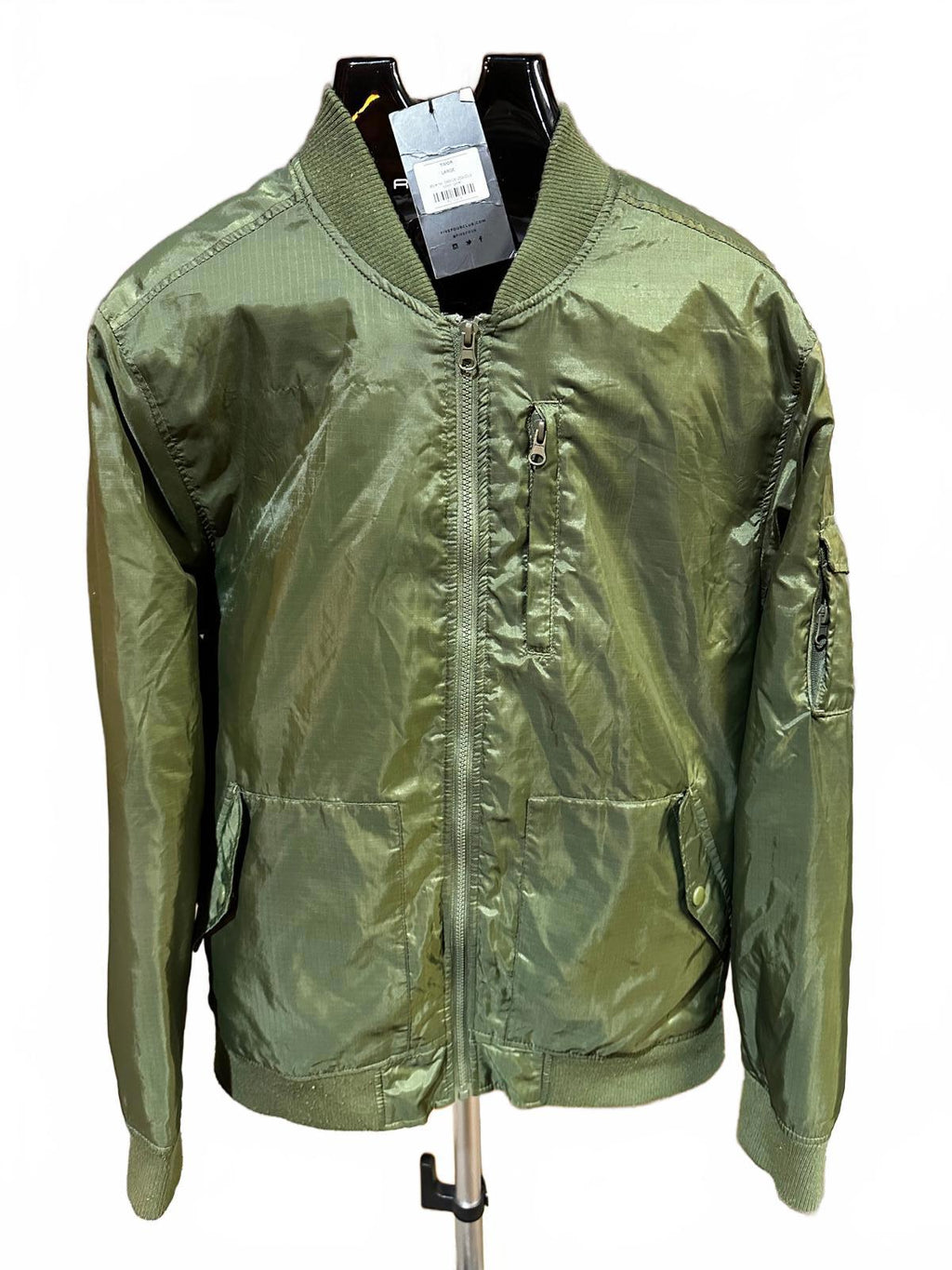 Five Four Timor Olive Bomber Jacket Men’s Large NWT Nylon Quilted MA-1 Style