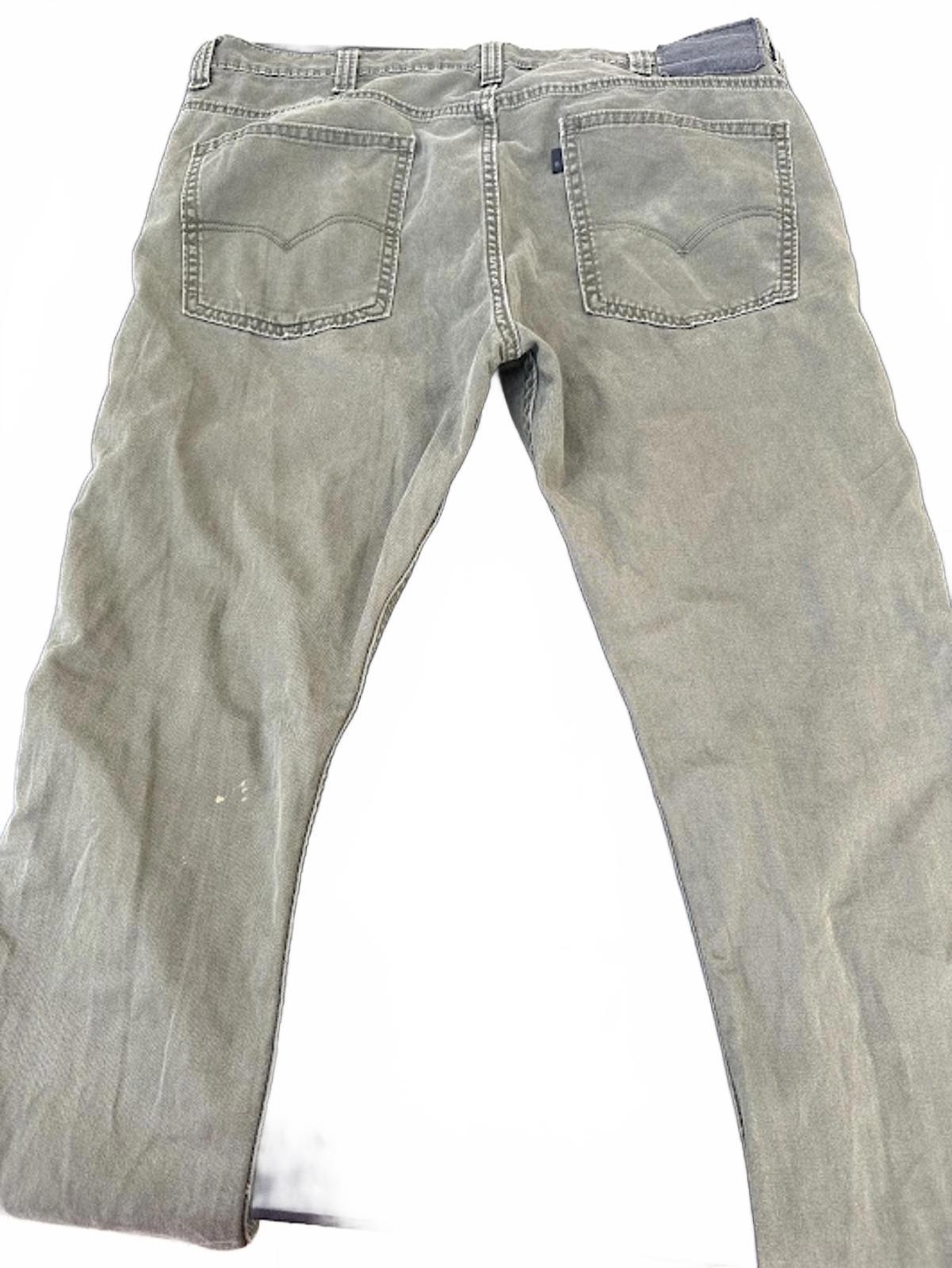 Levi’s 511 Olive Slim Jeans 38x32