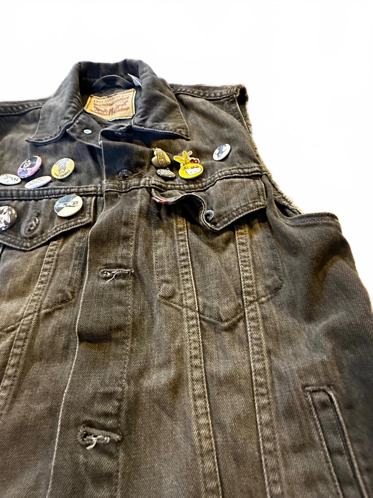 Custom Levi’s Black Denim Vest  Vintage Punk Buttons Medusa