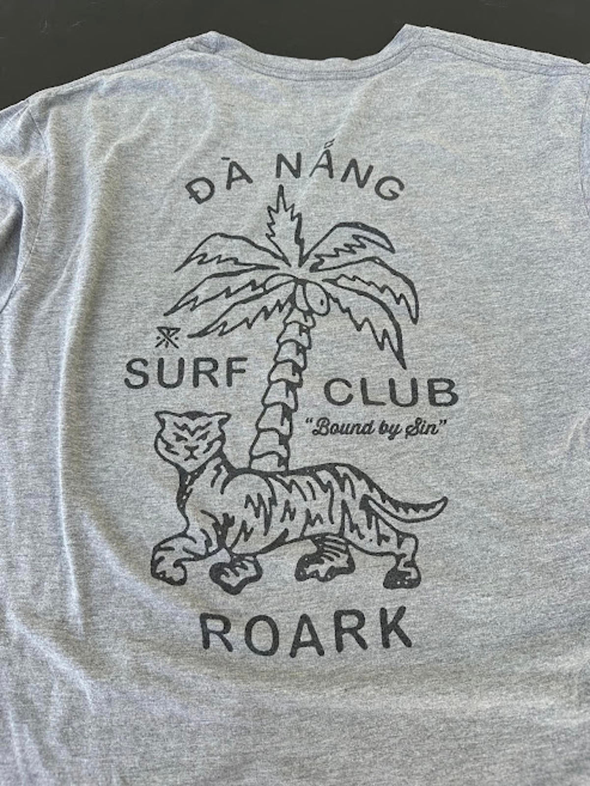Da Nang  surf club T-shirt