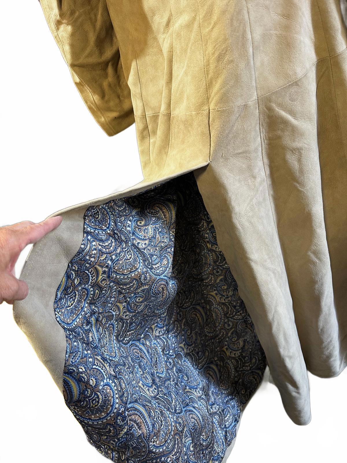 Vintage 70s Tan Suede Trench Coat w/ Paisley satin Lining