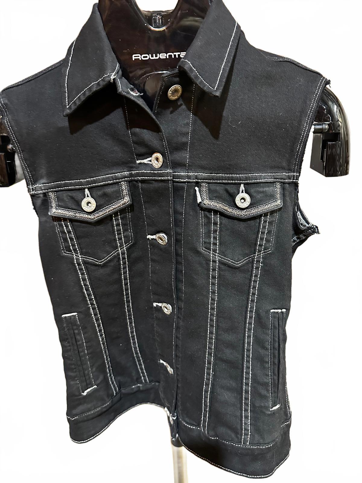 Levi’s Black Denim Trucker Vest Contrast Stitch Sz XS
