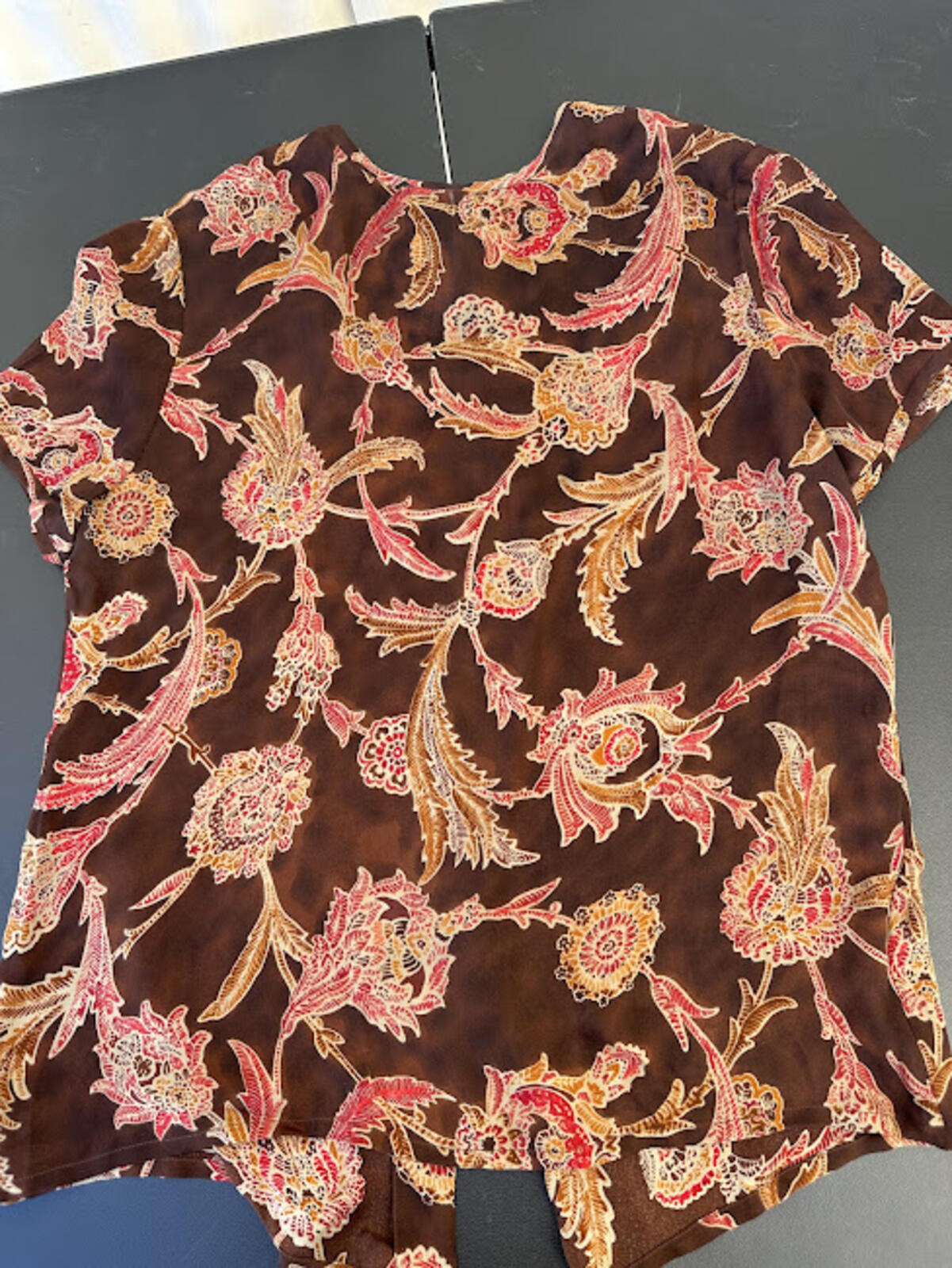 Linda Allard Ellen Tracy Silk Floral Blouse
