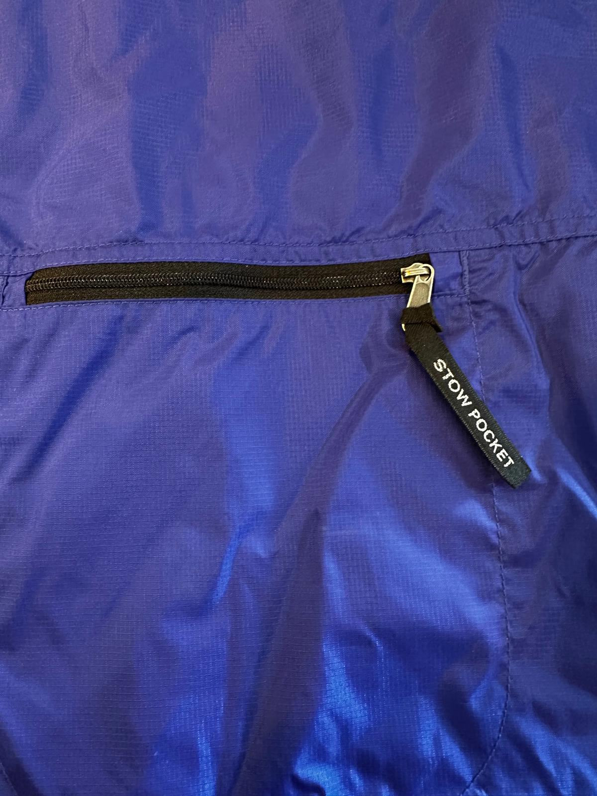 The North Face Blue Stowable Nylon Windbreaker Men’s S