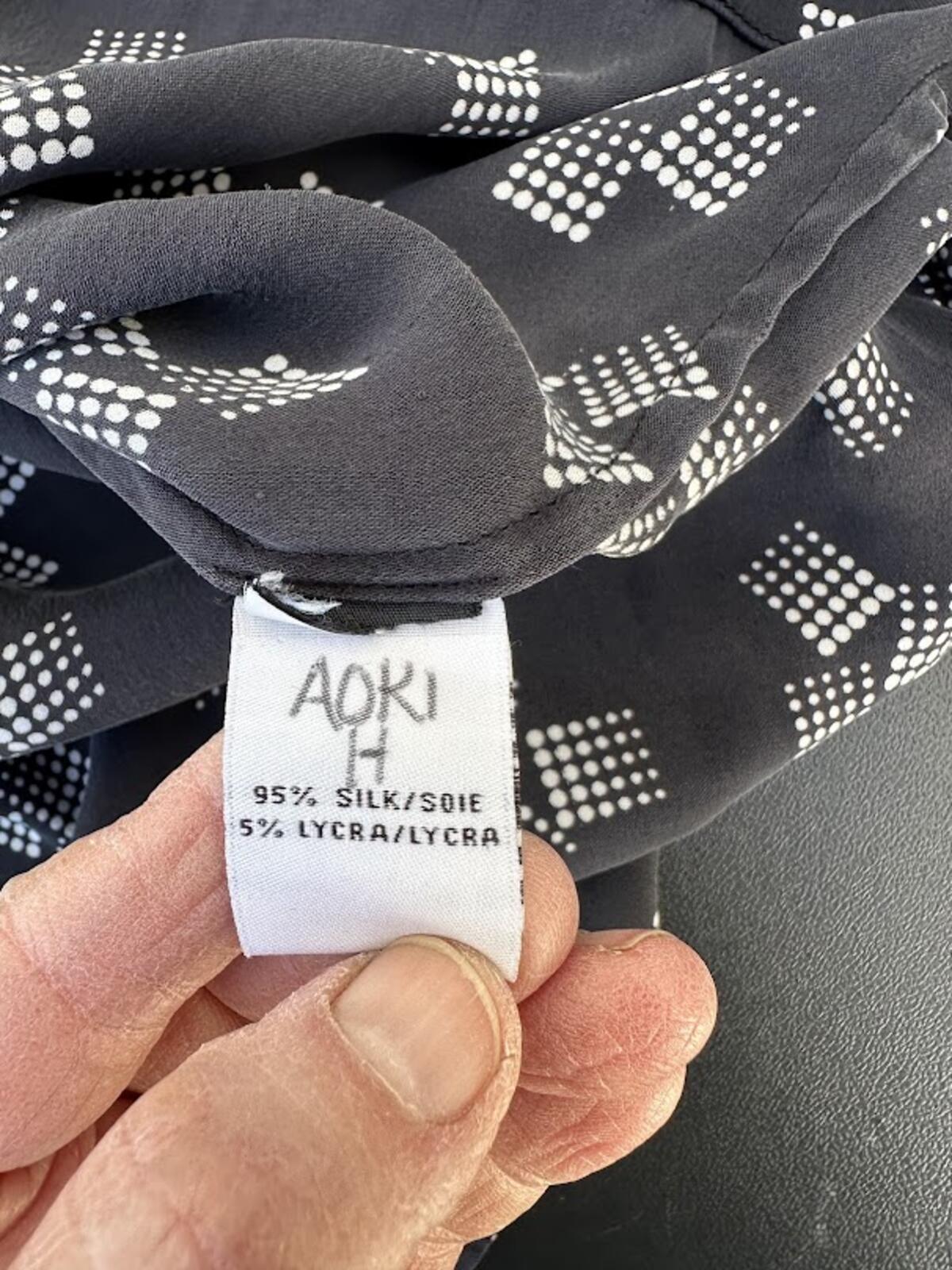 DVF Silk Sleeveless Blouse Black Sz 4