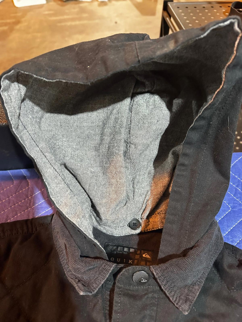 Quiksilver Black Quilted Jacket L Hooded