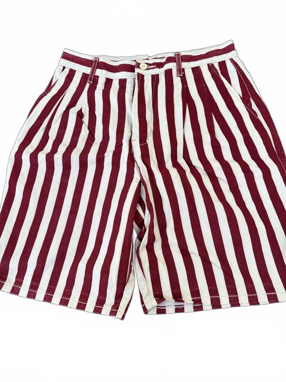 Virginian Red White Stripe Shorts Size 31