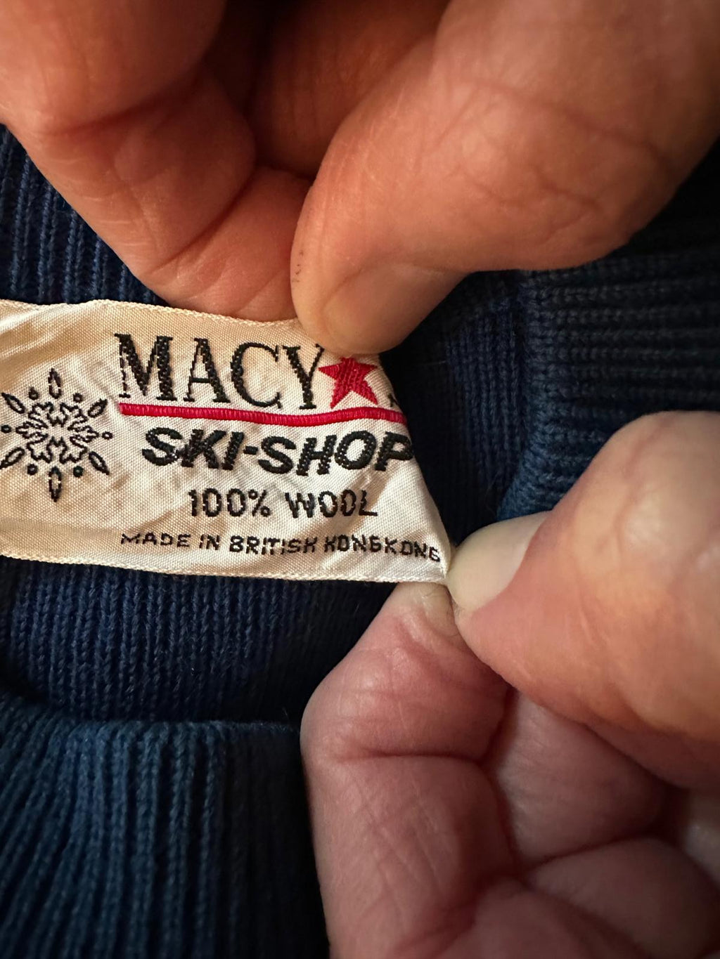 Vintage Macy’s Ski Shop Wool Sweater 1970s USA S