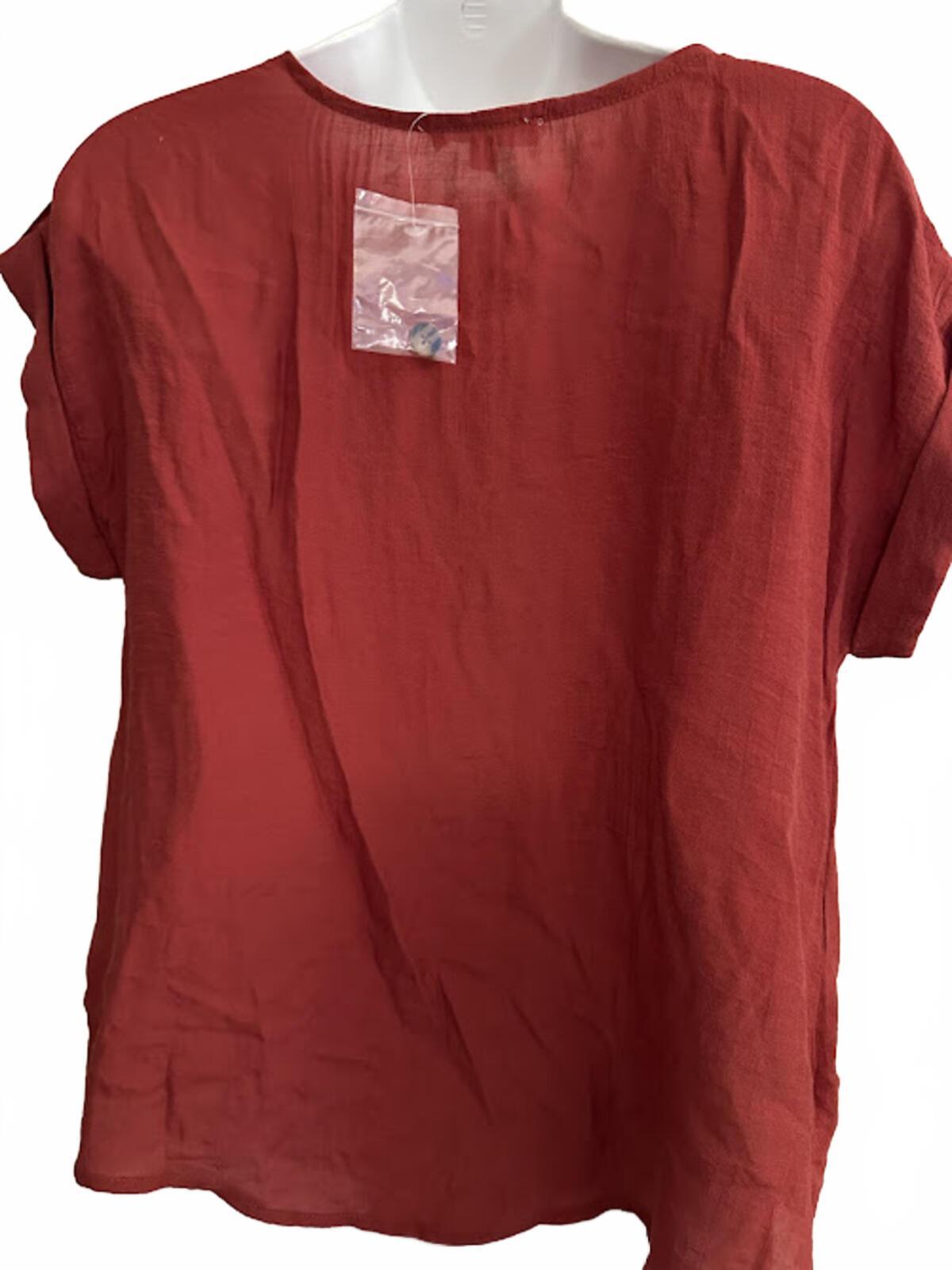 E&M Red/Rust Twist Front Top L NWT