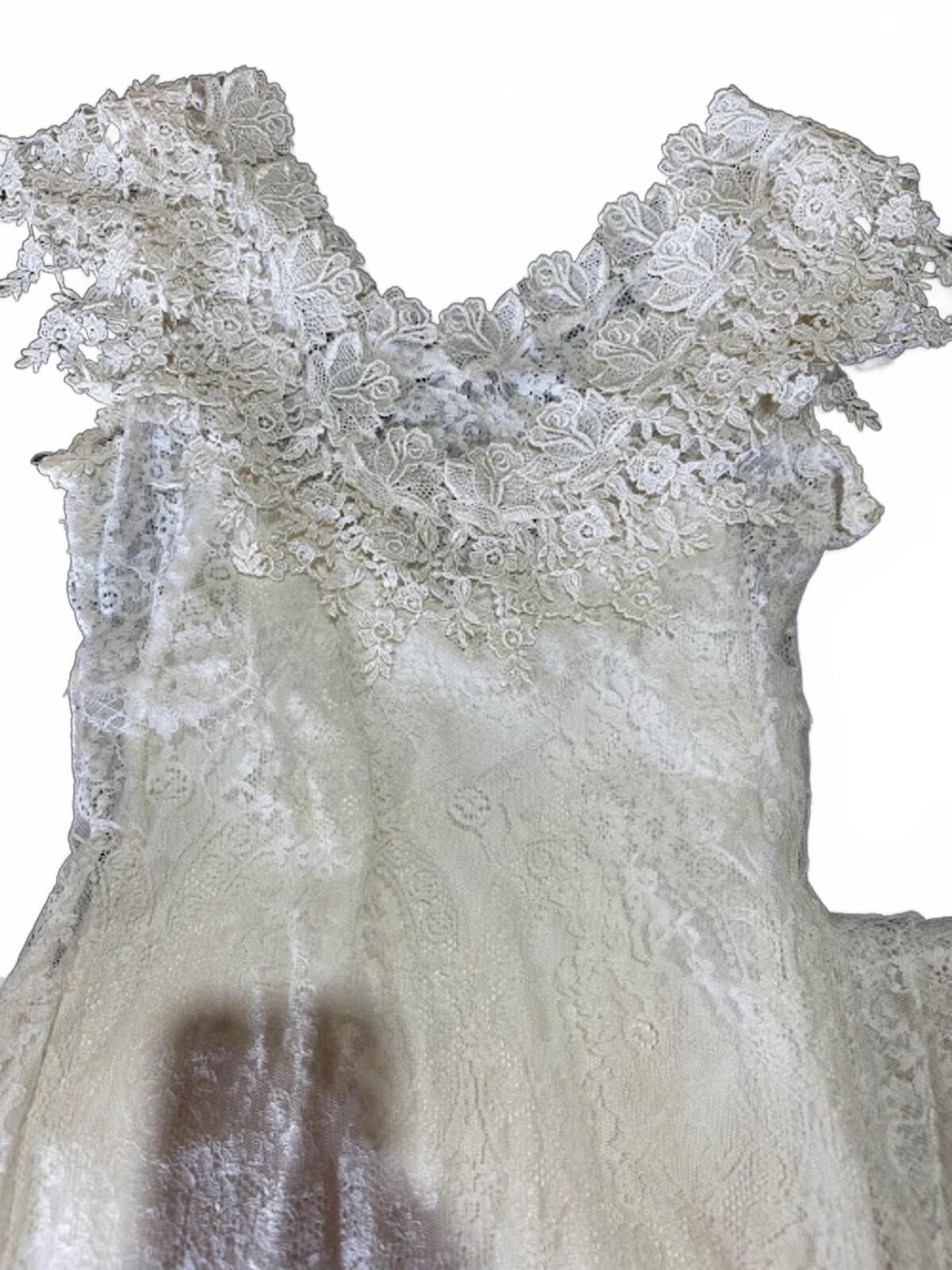 Vintage Lace Beaded Wedding Dress Ivory XS