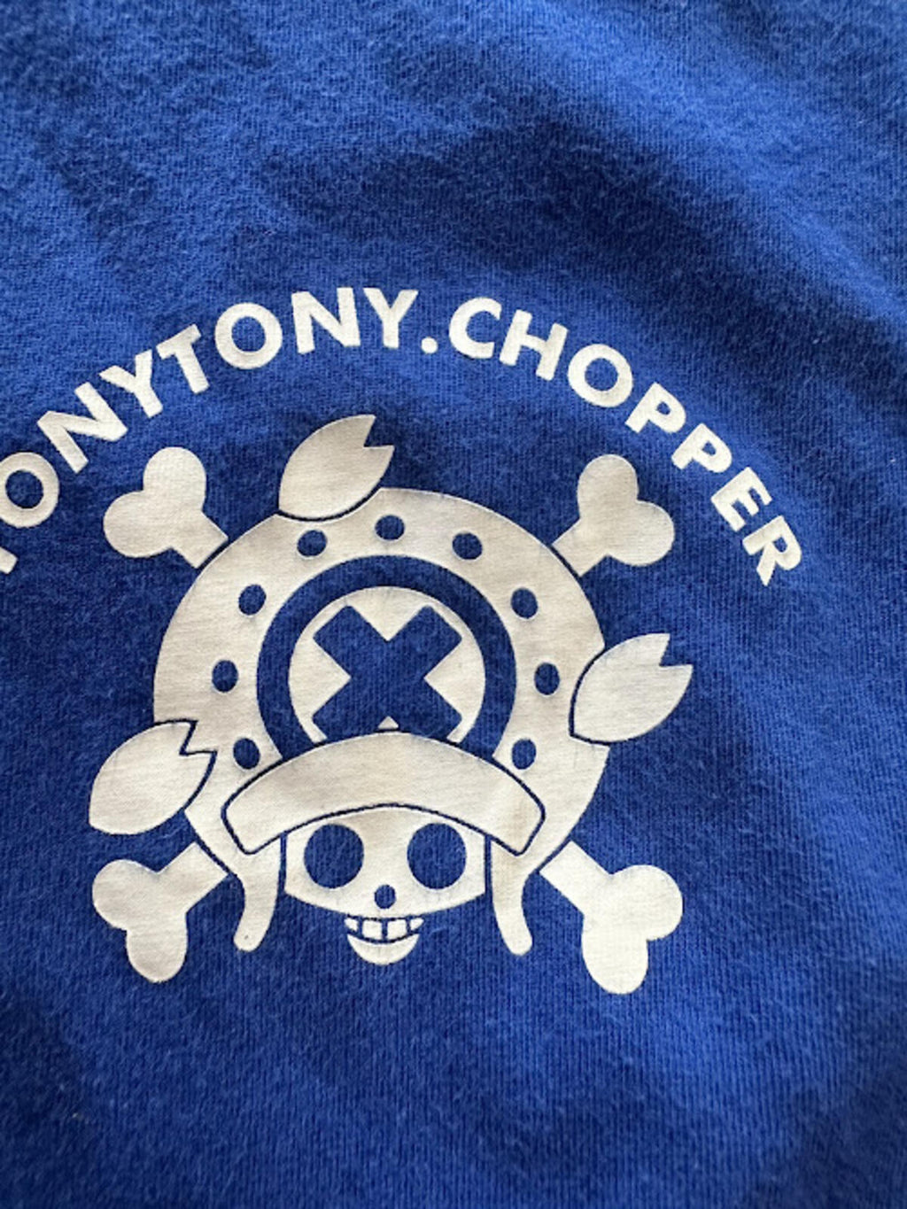 Uniqlo UT One Piece Chopper Tee M
