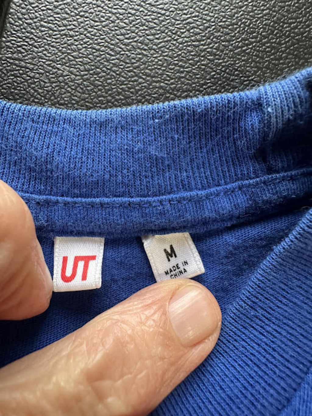 Uniqlo UT One Piece Chopper Tee M