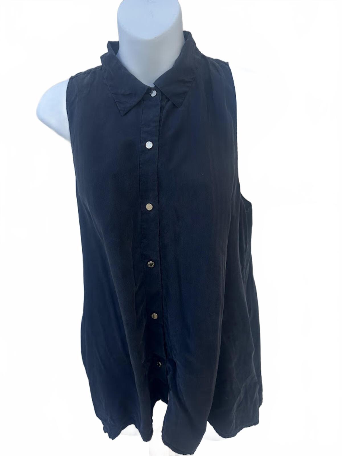 Juicy Couture Silk Sleeveless Button Top Size 10