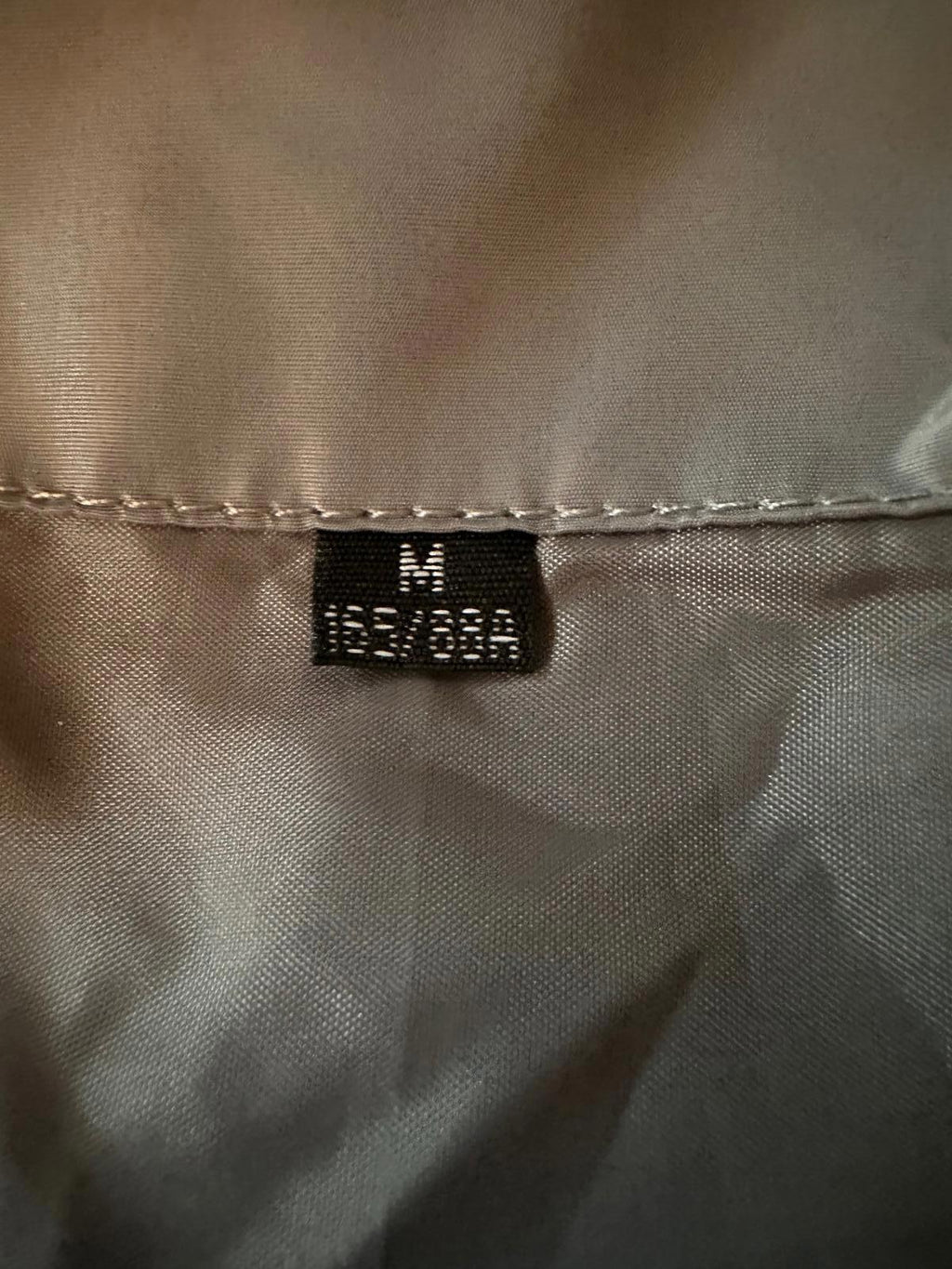 Blank Walls Rose Patch Gray Windbreaker Jacket M