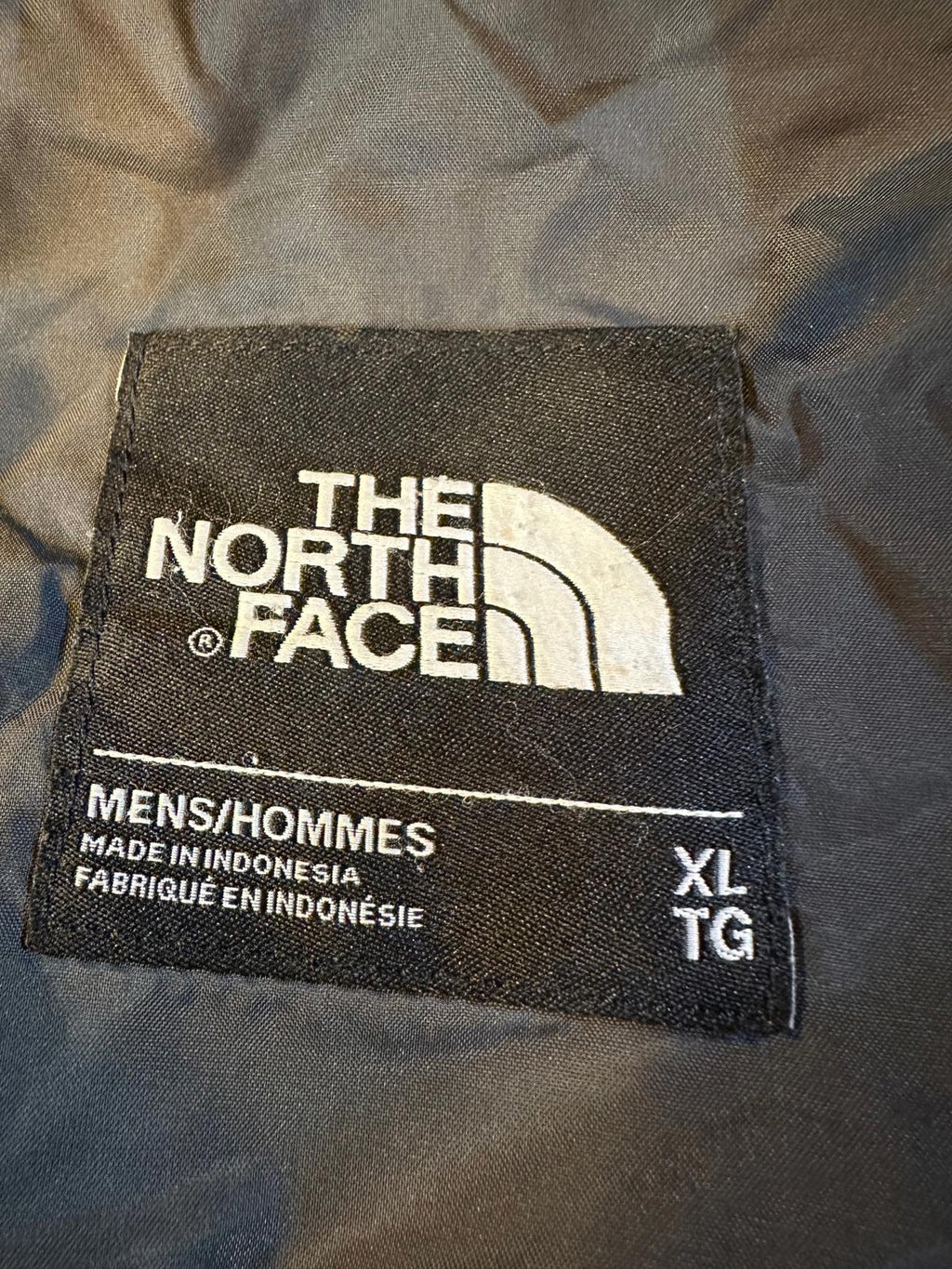 The North Face Men’s XL Gray Waterproof Shell Jacket