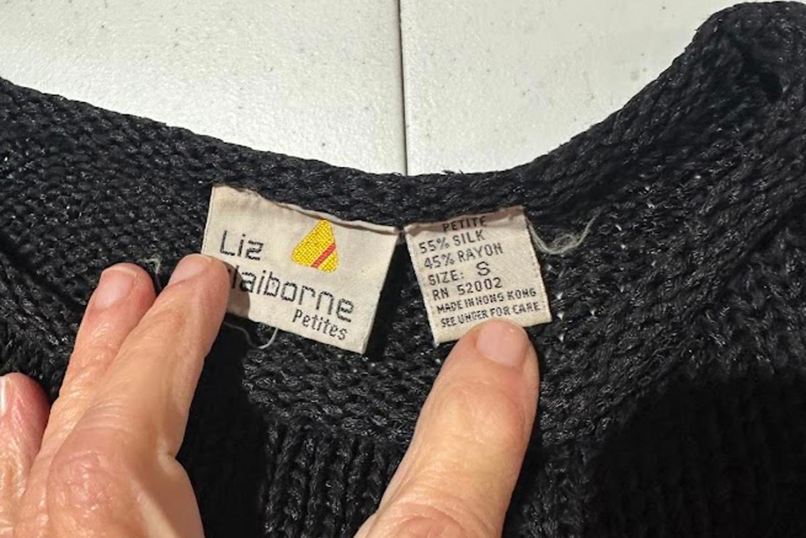 Liz Claiborne Silk Knit Sweater Vest P