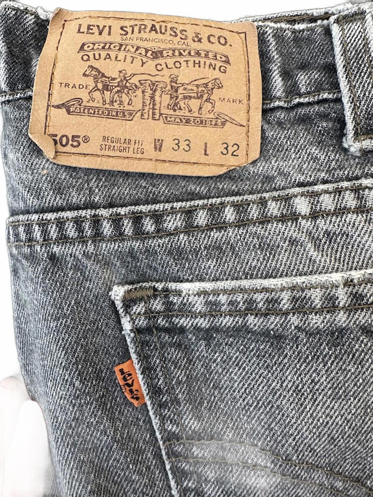 Levi’s 505 Faded Black Jeans USA 33x32