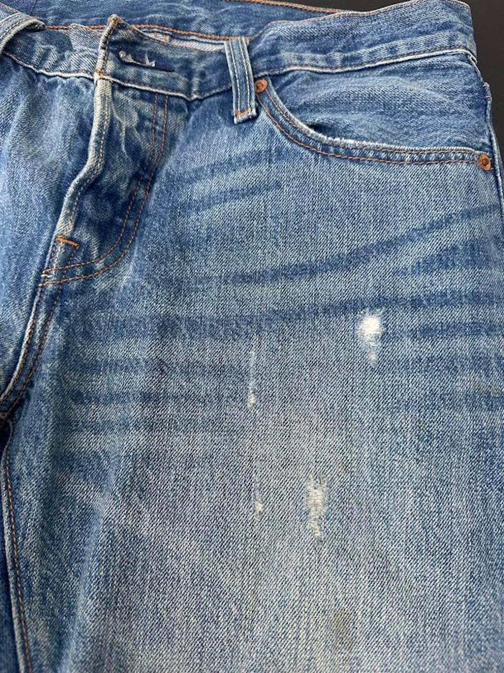 Levi’s 501 CT W26 Distressed Tapered Jeans