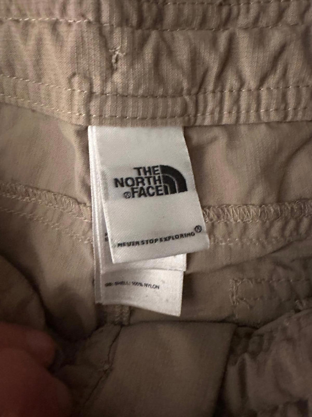 The North Face Womens Size 10 Short Hiking Pants Tan