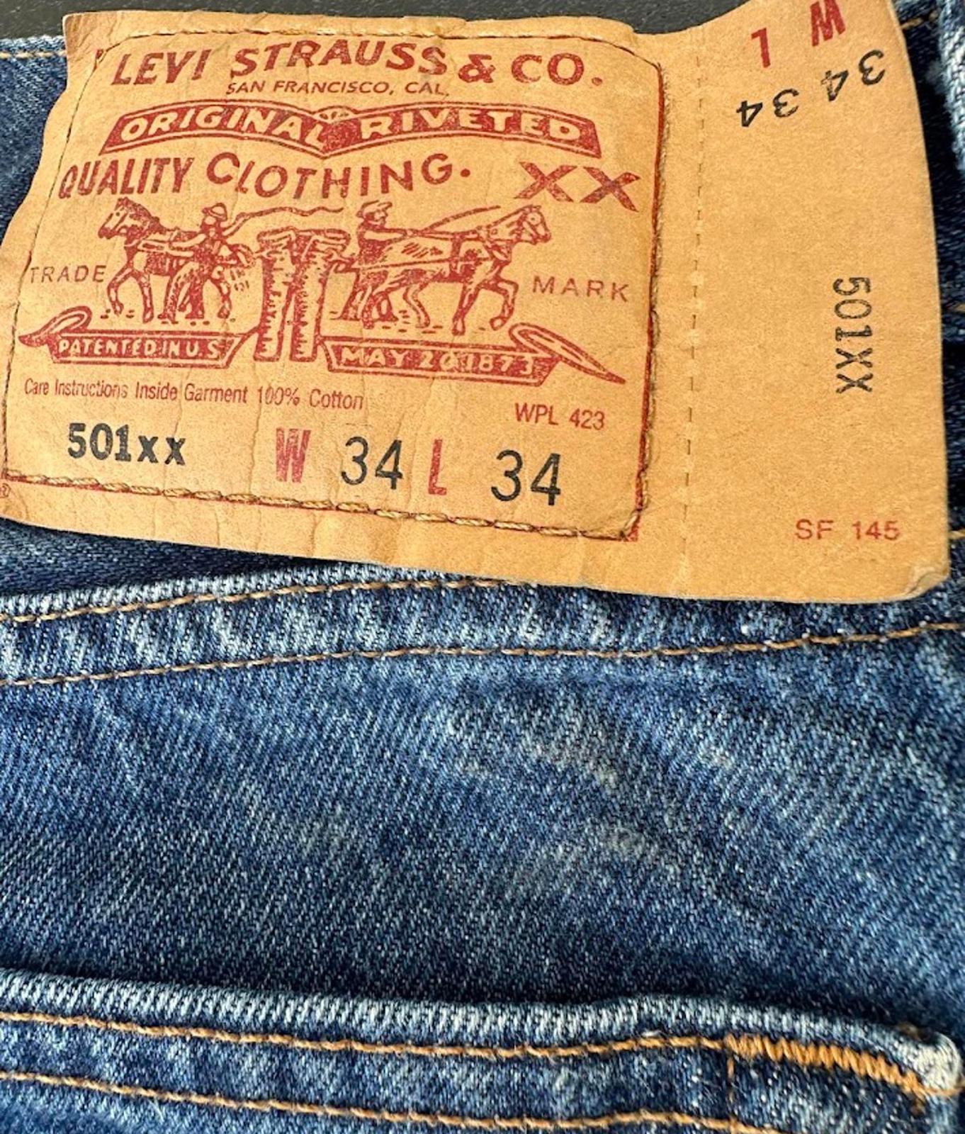 Levi’s 501XX Jeans 34x30 USA Classic Straight