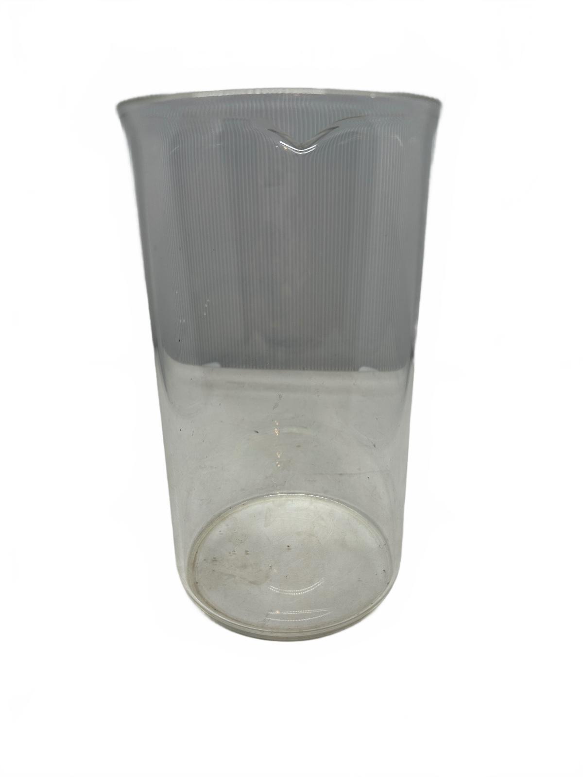 Vintage Spouted Clear Glass Laboratory Beaker 7"