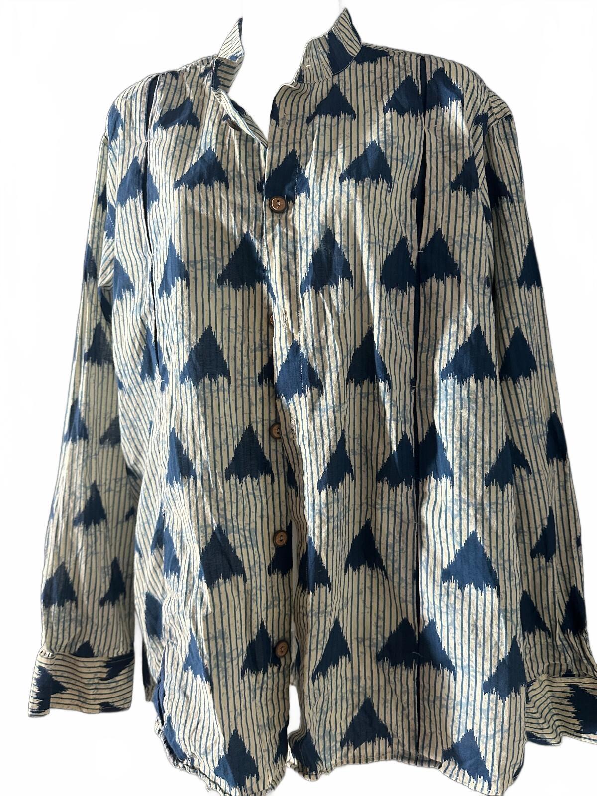 Squisto Blue Ikat Cotton Button Front Shirt L