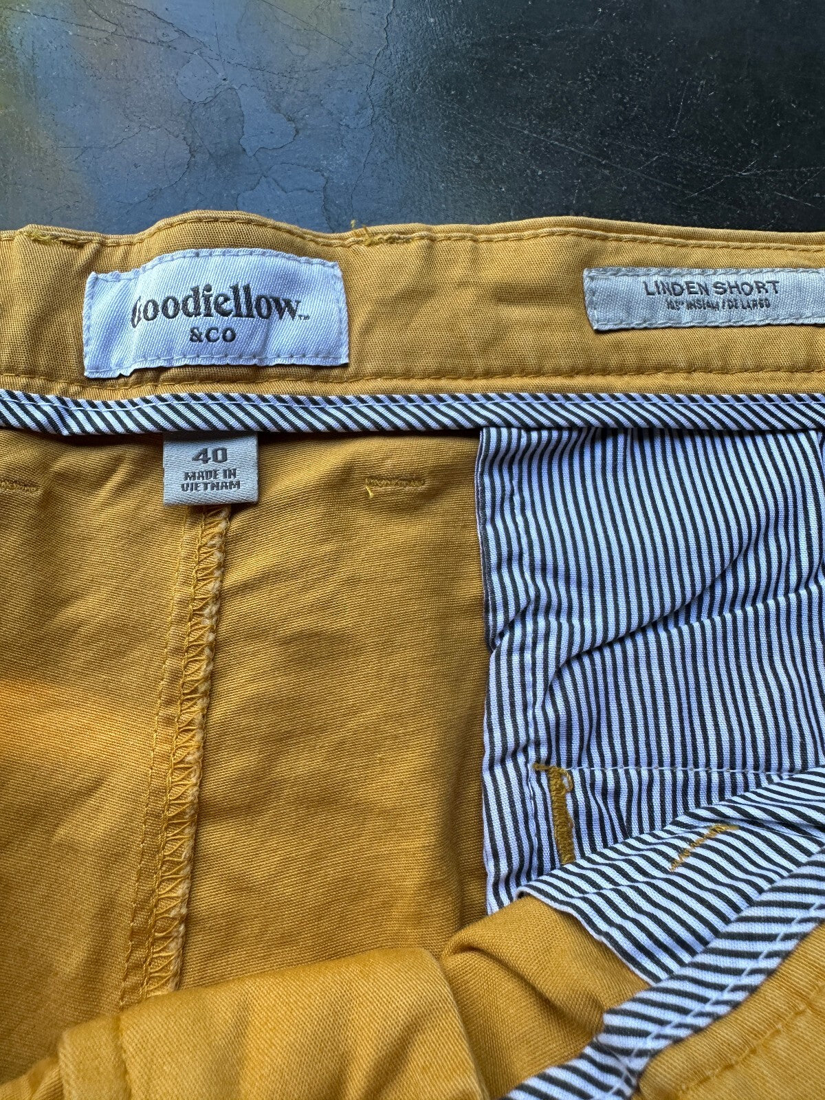 Goodfellow NWT Mustard Flat Front Shorts 40