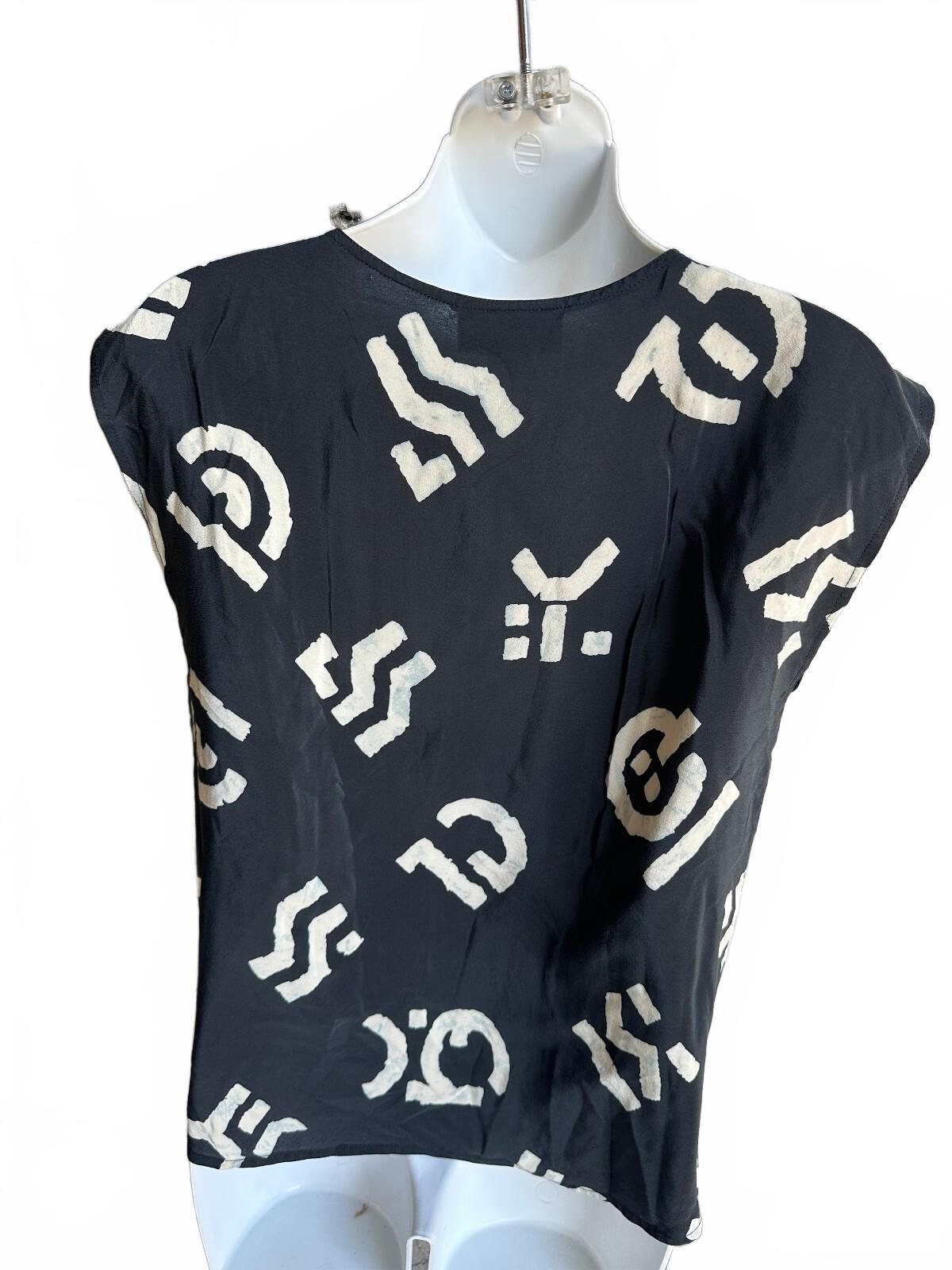 Suzy Cheng Paris Silk Abstract Shell Top M