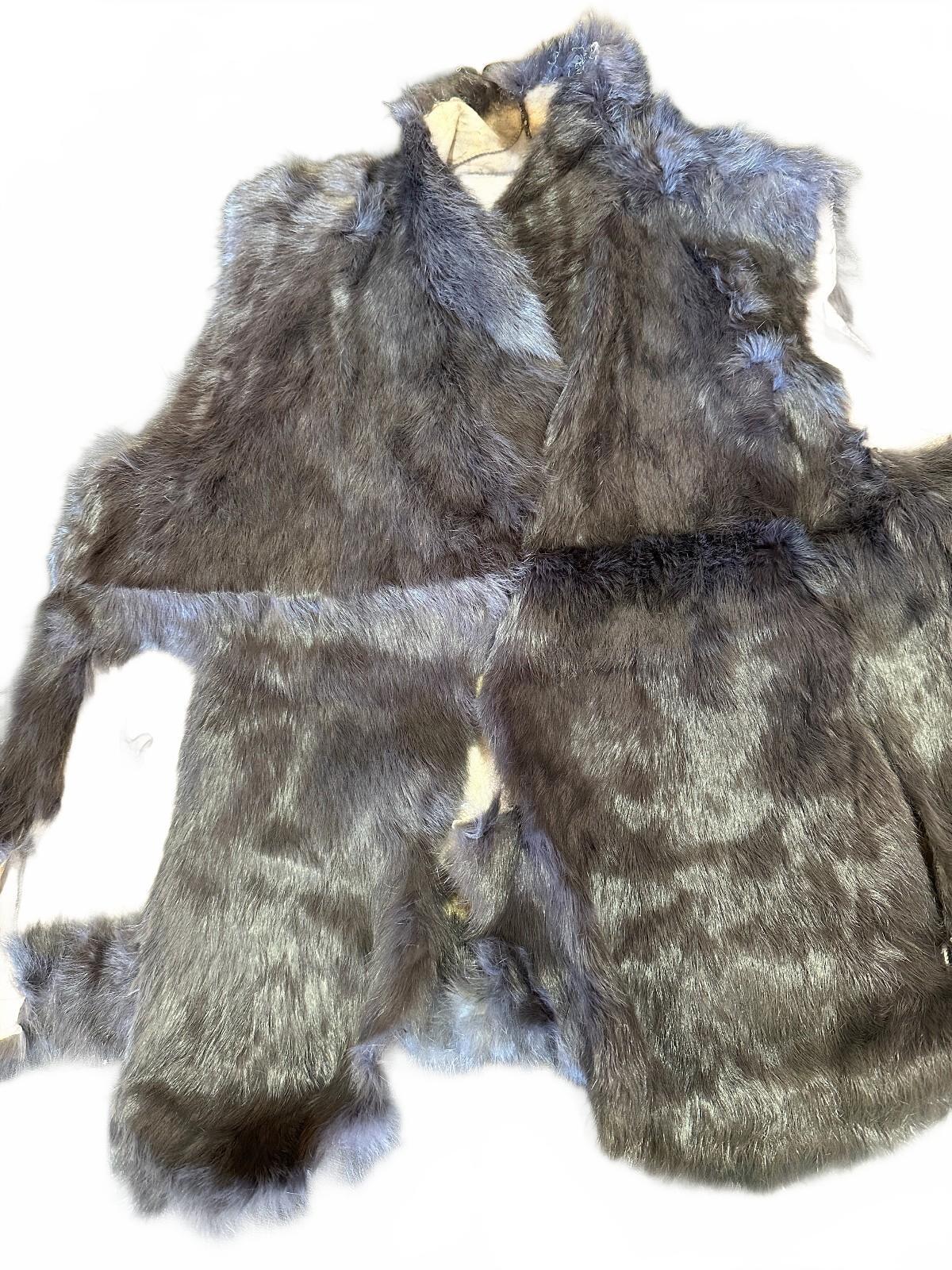 Gray Fur Vest Women's 21" Chest Needs Repair