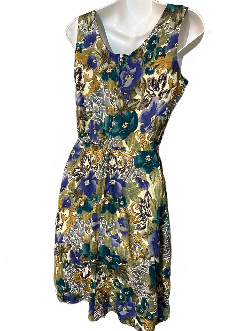 Petite Sophisticate Floral Sleeveless Dress USA 2