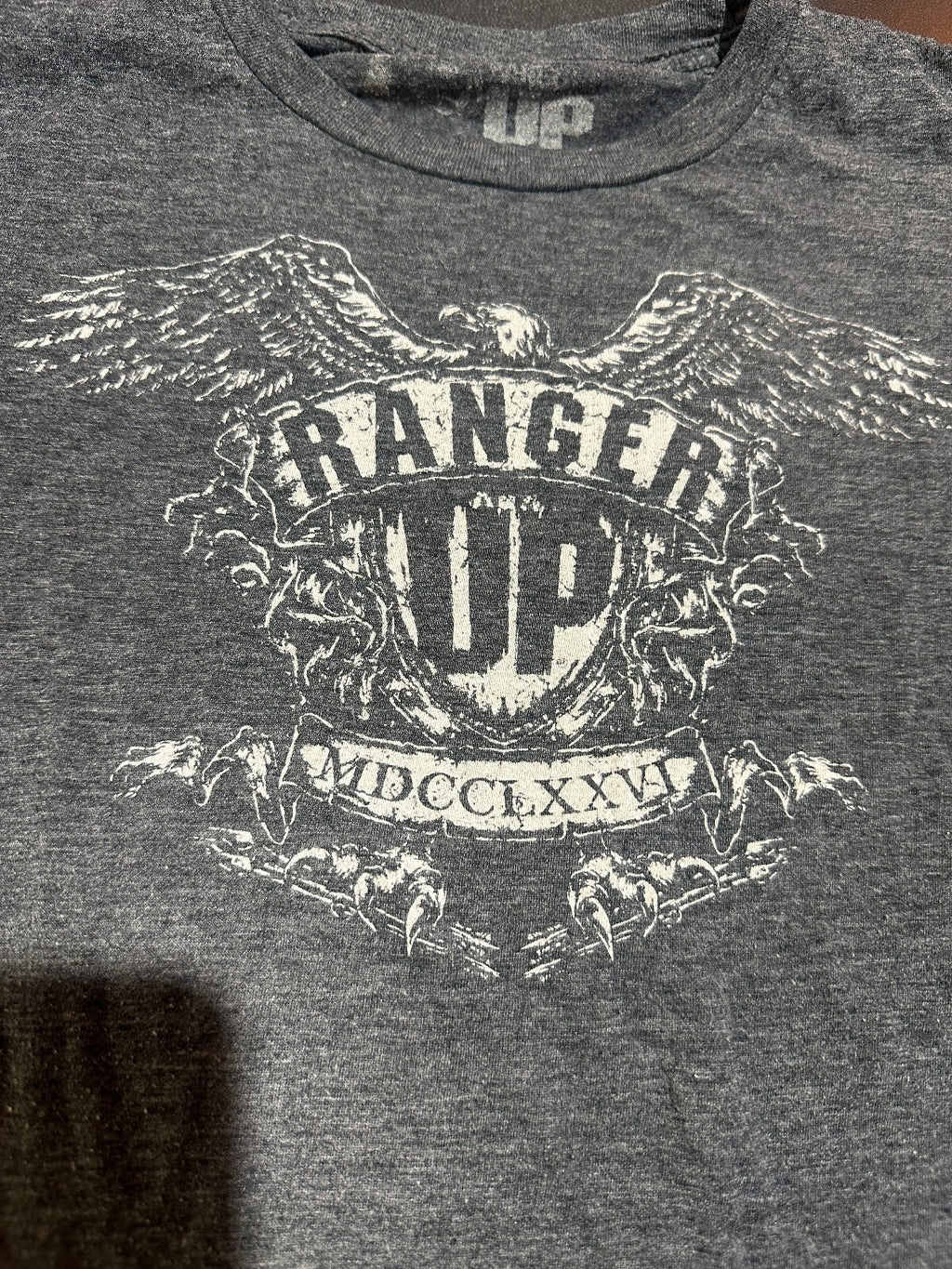 Ranger Up Gray Graphic T-Shirt Women's M