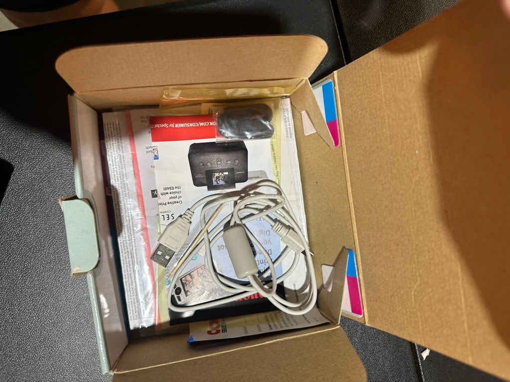 Canon PowerShot ELPH 110 HS Red Camera Complete Box