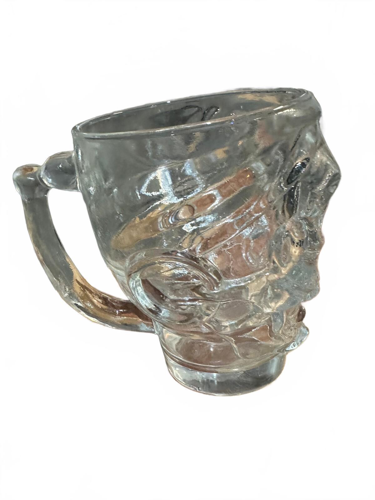 Luminarc USA Pirate Skull Glass Mug 32 Oz 6.5" tall