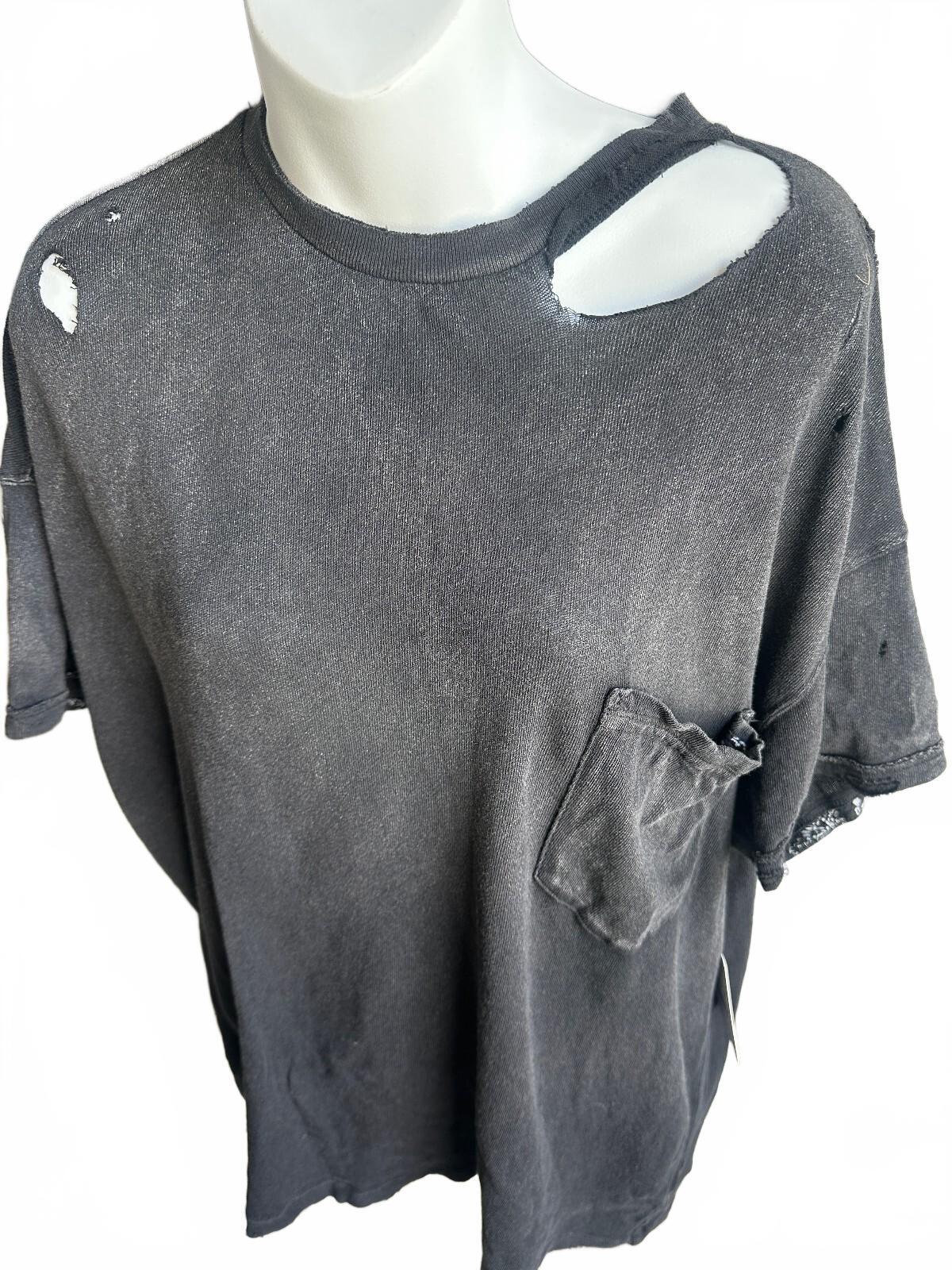 Free People We The Free Distressed Tee NWT Medium