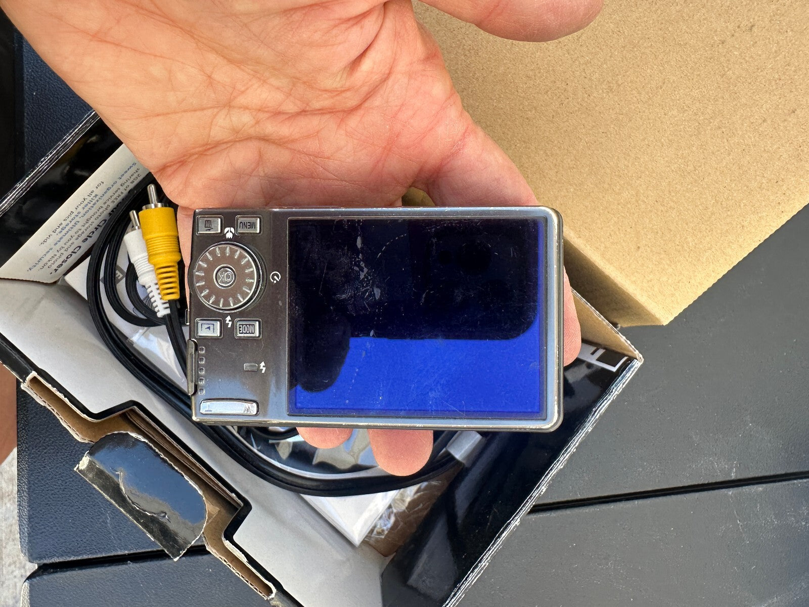 Nikon COOLPIX S230 Camera Boxed with Charger