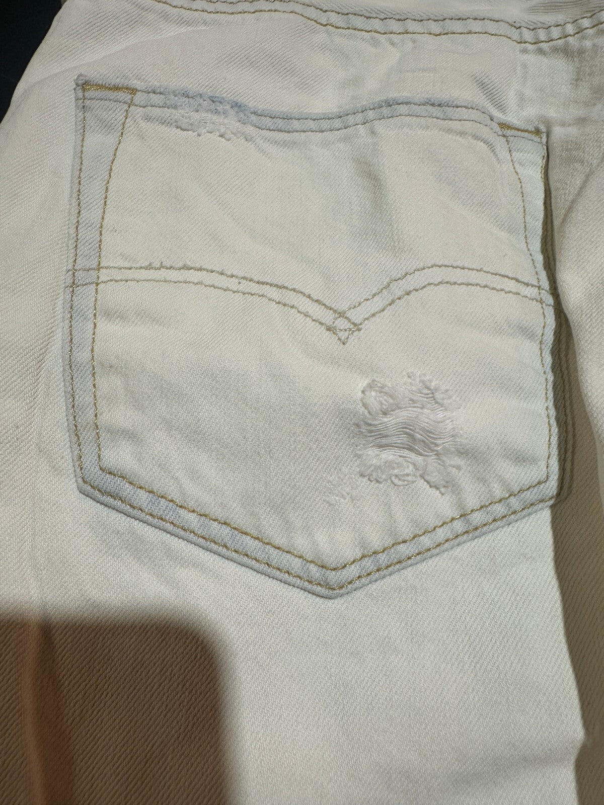 Levis 501 Mens White Distressed Jeans 33x30 Mexico