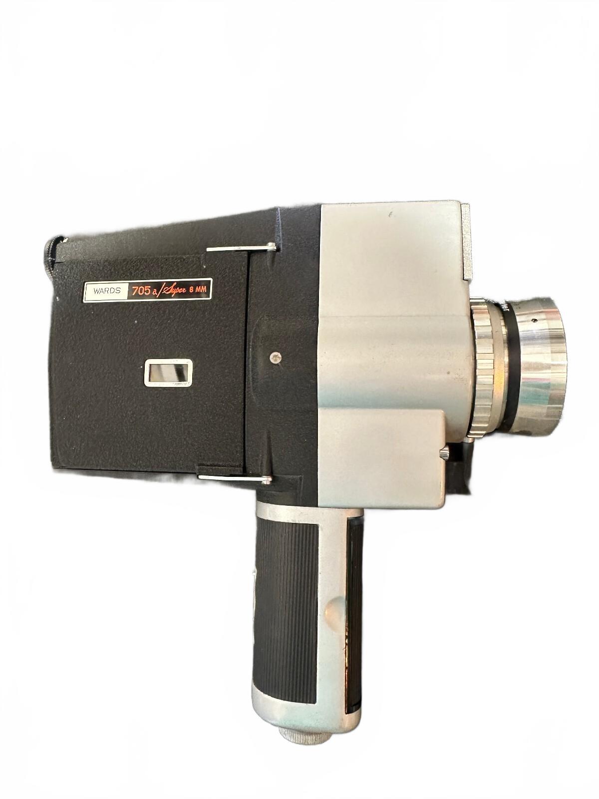 Wards 705A Super 8 Movie Camera Japan TTL Zoom Len