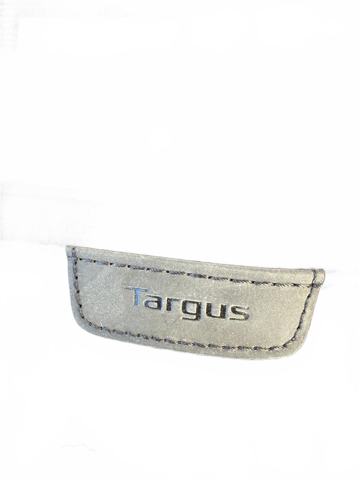 Targus SlipSkin 14" Laptop Sleeve TSS932 NWT