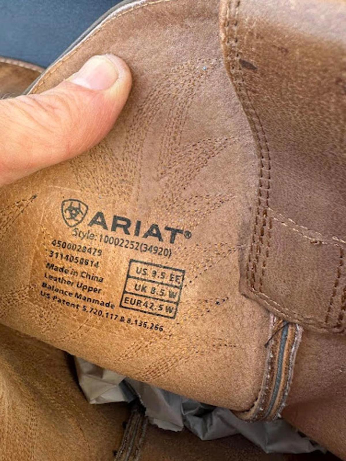 Ariat Leather Western Cowboy Boots 9.5 EE