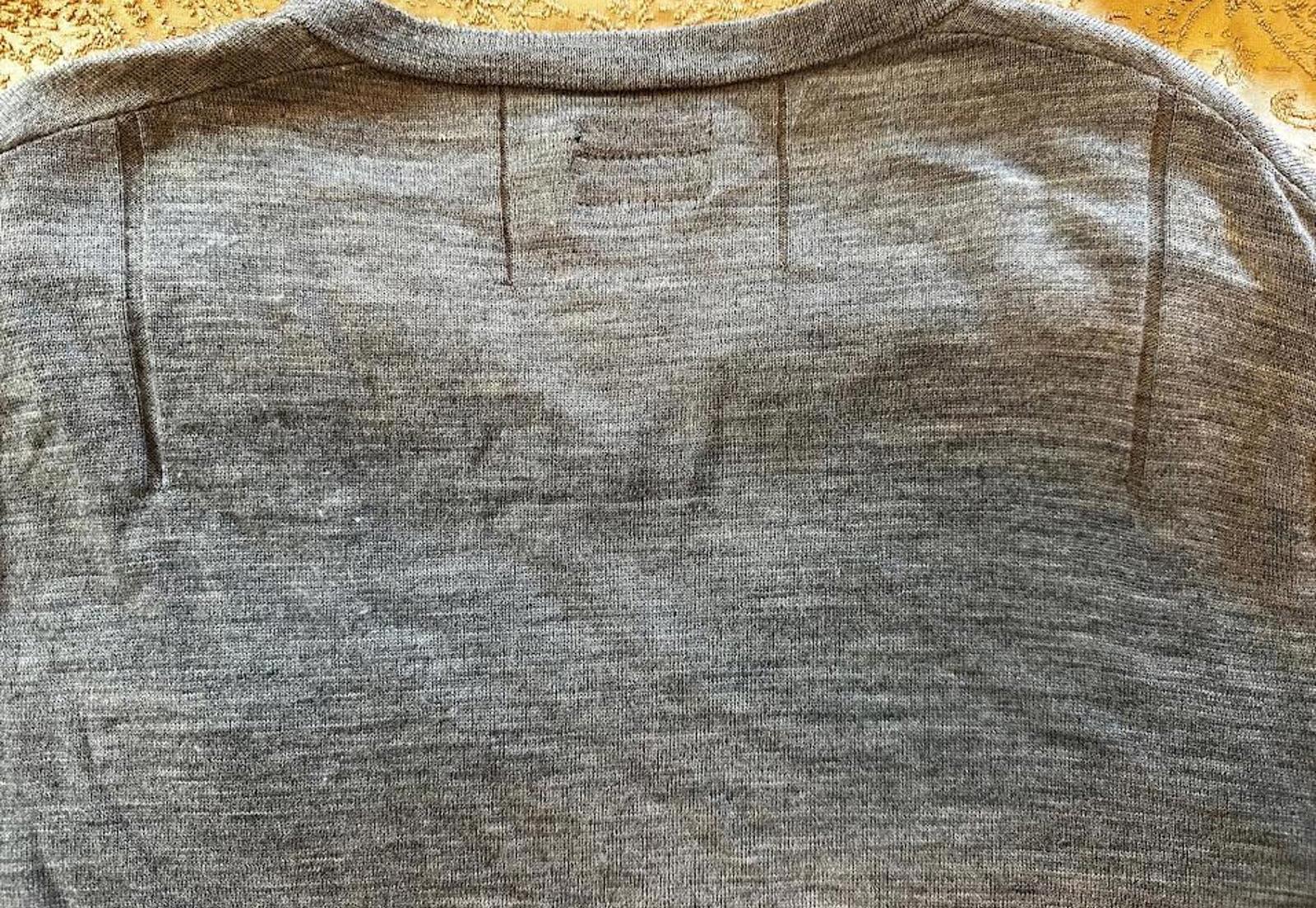 AllSaints Spitalfields Men’s Grey V-Neck Sweater M